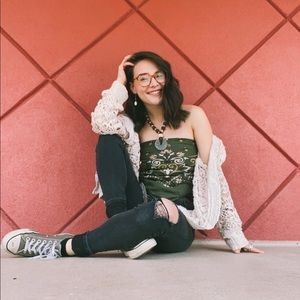 Meet your Posher, Olivia